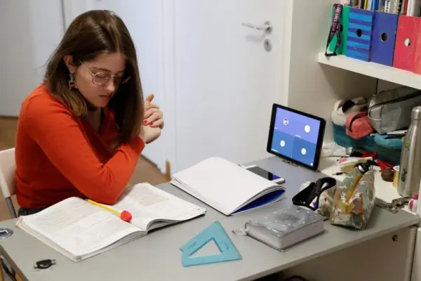 Hundreds of Italian teachers give up permanent positions due to housing costs