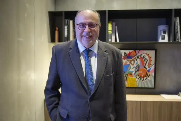 Follow here the meeting of Enric Juliana with the subscribers of La Vanguardia, live