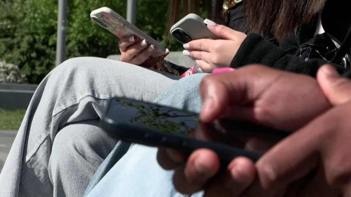 Social networks banned for under 15s, more security and parental control, the keys to the new European law