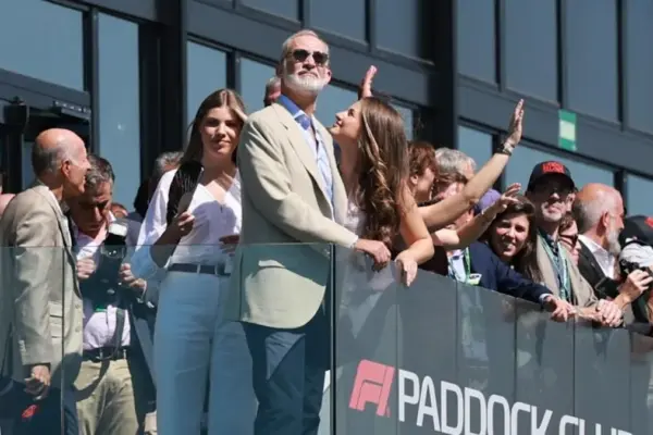Felipe VI attends the Spanish GP in Madring with Princess Leonor and Infanta Sofía