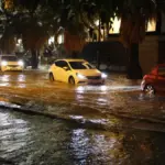 A downpour paralyzes Valencia, suspends flights, and forces the postponement of Levante-Athletic