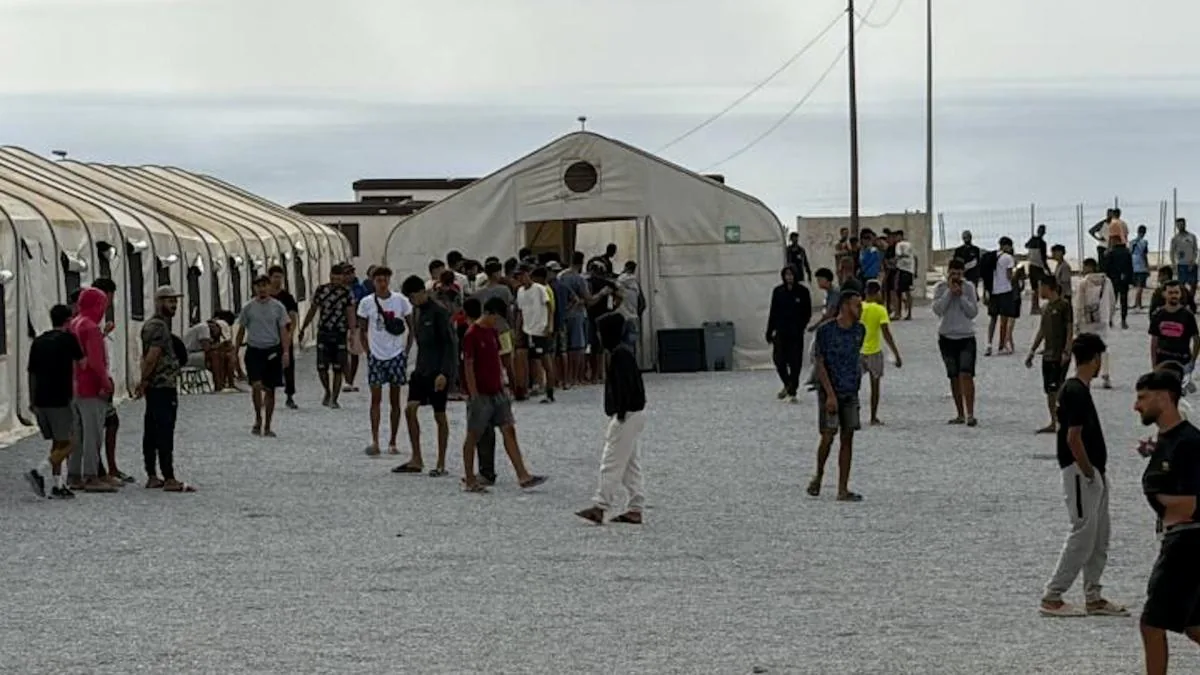 The National Court orders Tranportes to halt the migrant camp in Ceuta