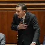 The Government of Portugal overcomes the motion of no confidence that exposes its fragile situation