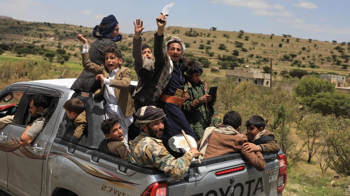 The Houthi offensive shakes the diplomatic dialogue on Hormuz
