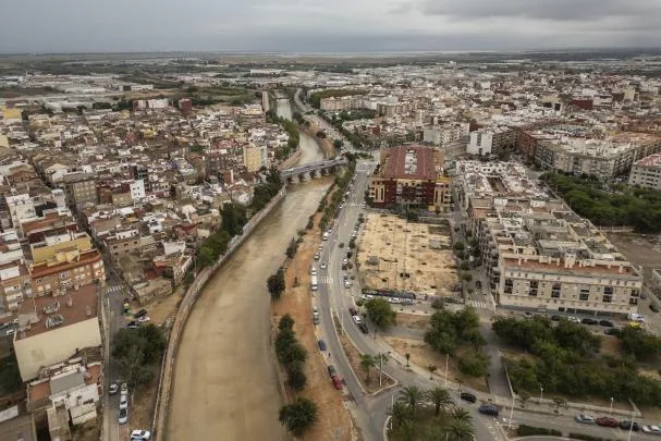 General view taken with a drone of the Barranco del Poyo as it passes through Catarroja and Massanasa,