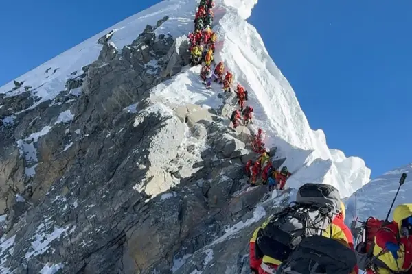Pressure heats Everest